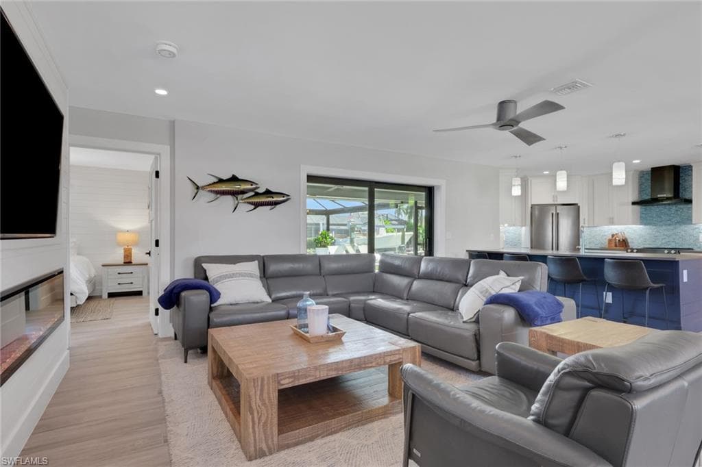 27129 Holly LN-6
