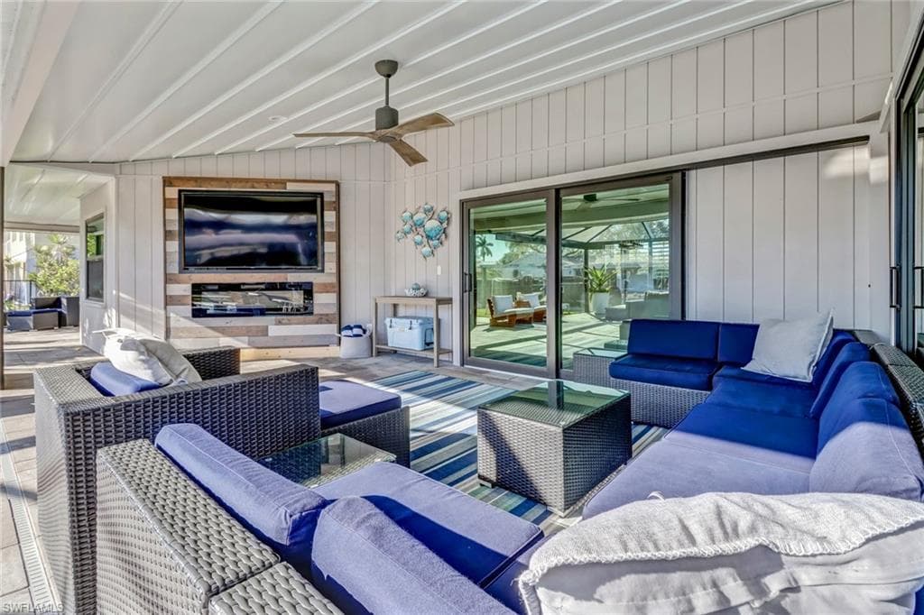 27129 Holly LN-28