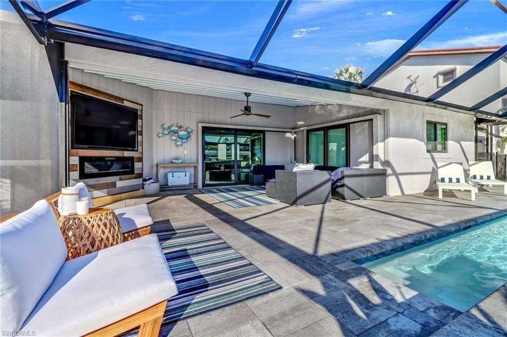 27129 Holly LN-32