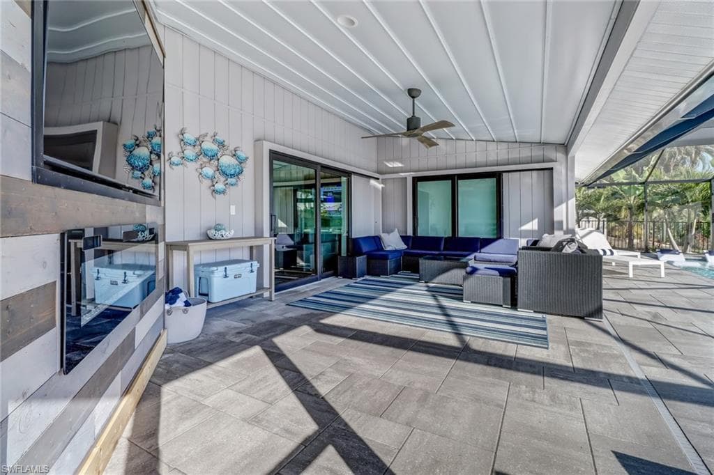 27129 Holly LN-27