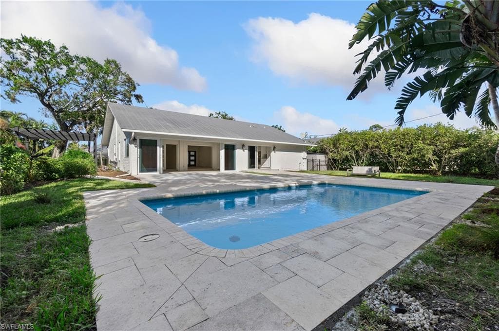 1200 Cypress Woods DR-24