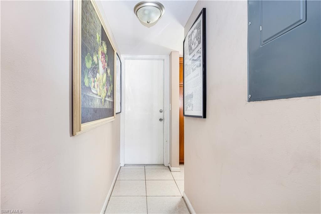 4216 4th PL 12-22