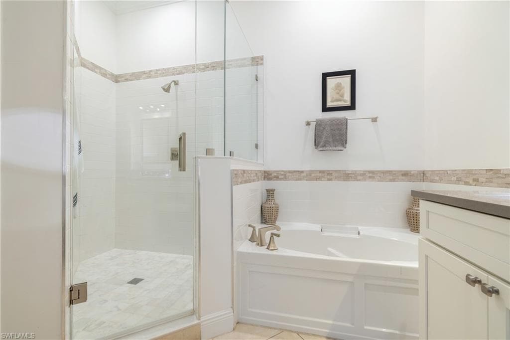 6871 Sterling Greens DR 202-32