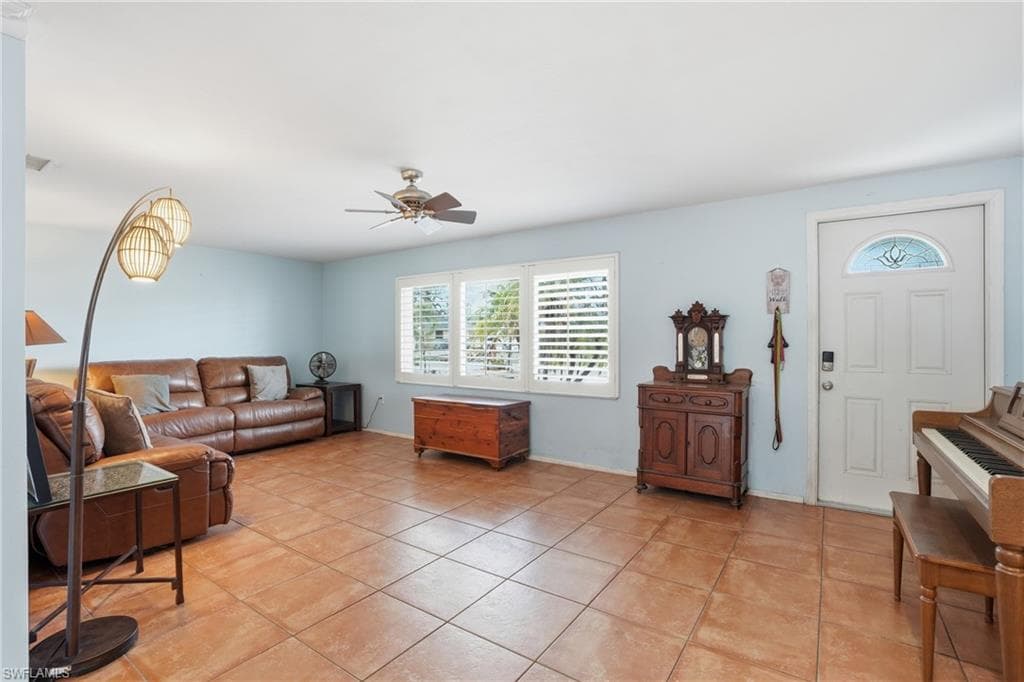 27605 Playa Del Rey LN-5