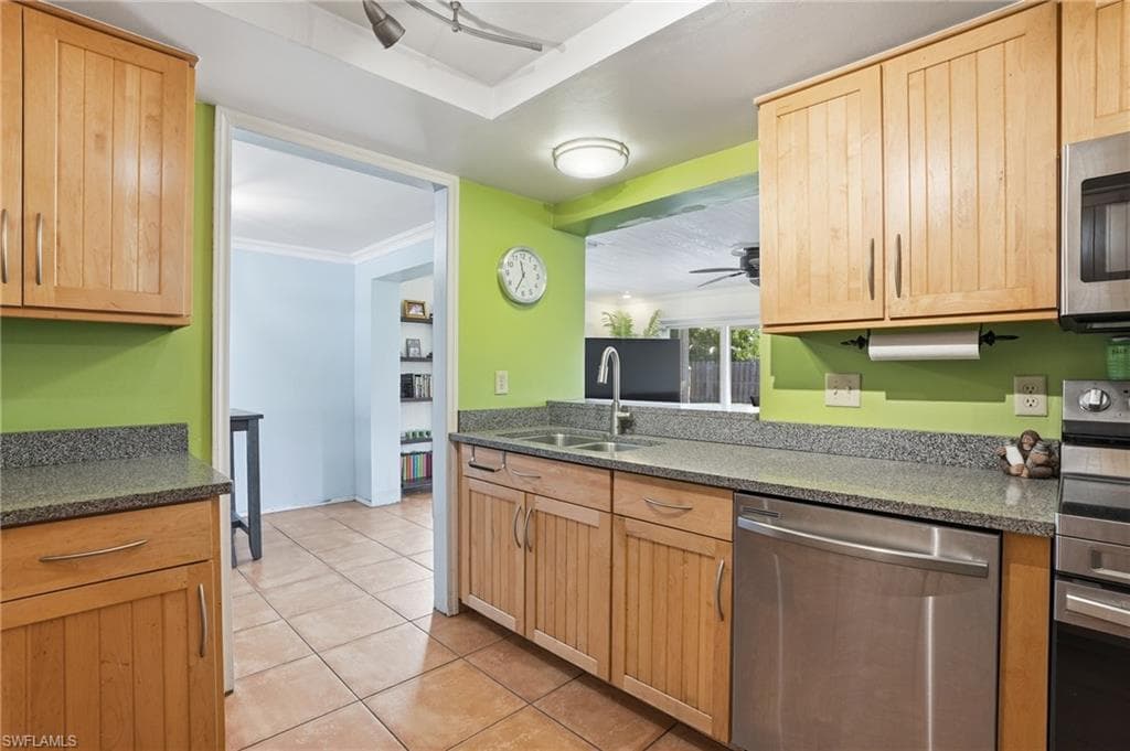 27605 Playa Del Rey LN-9