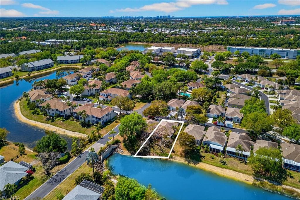 9560 Village View BLVD-41
