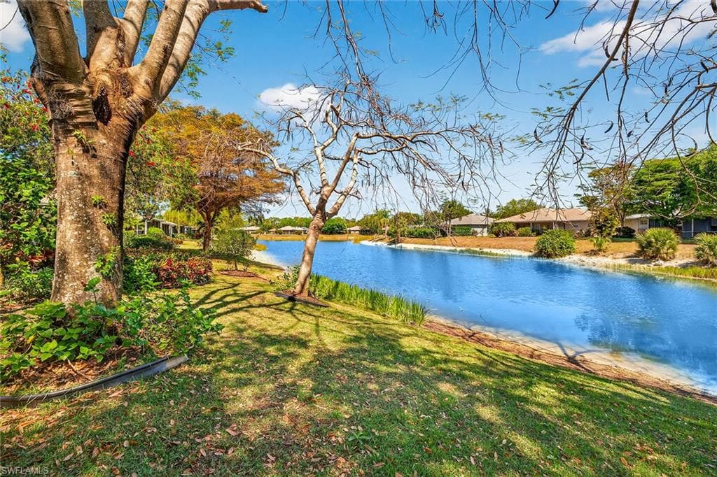 9560 Village View BLVD-31