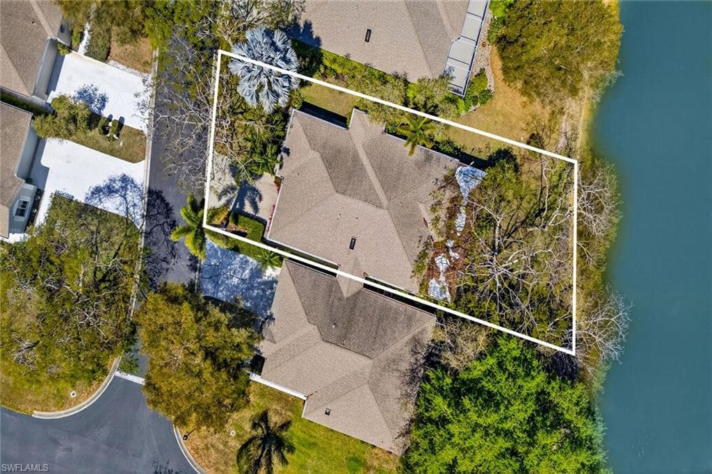 9560 Village View BLVD-37