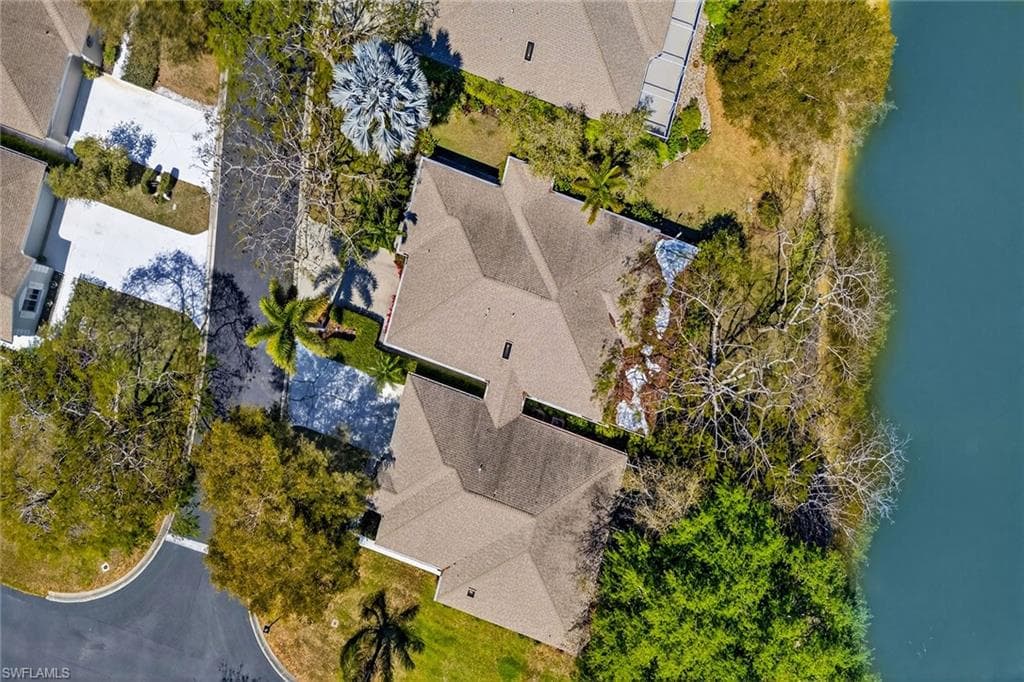 9560 Village View BLVD-36