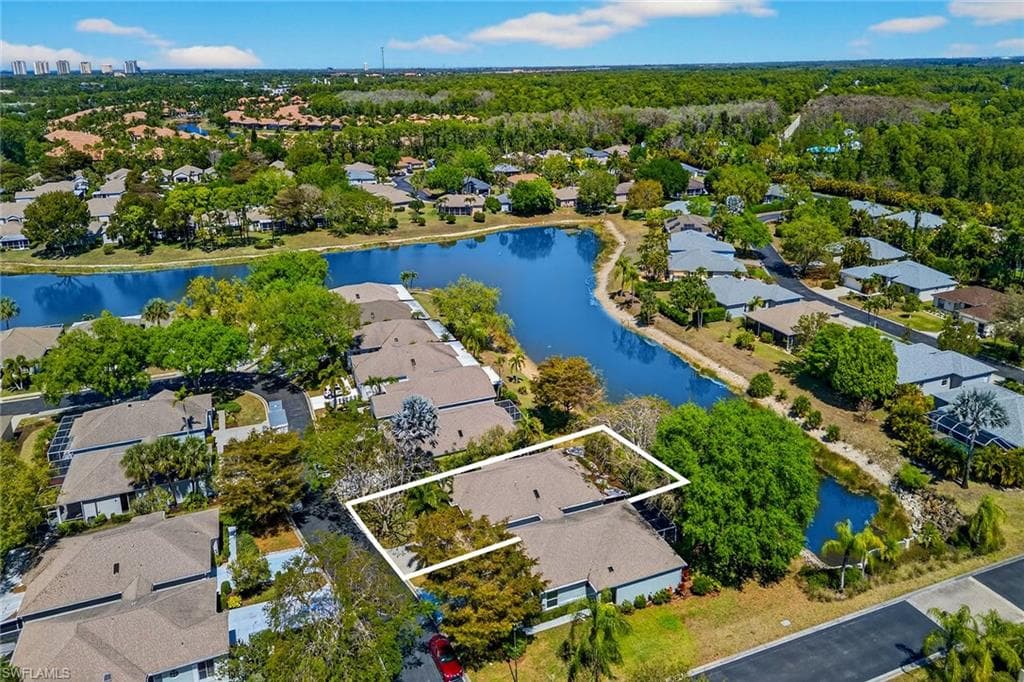 9560 Village View BLVD-39