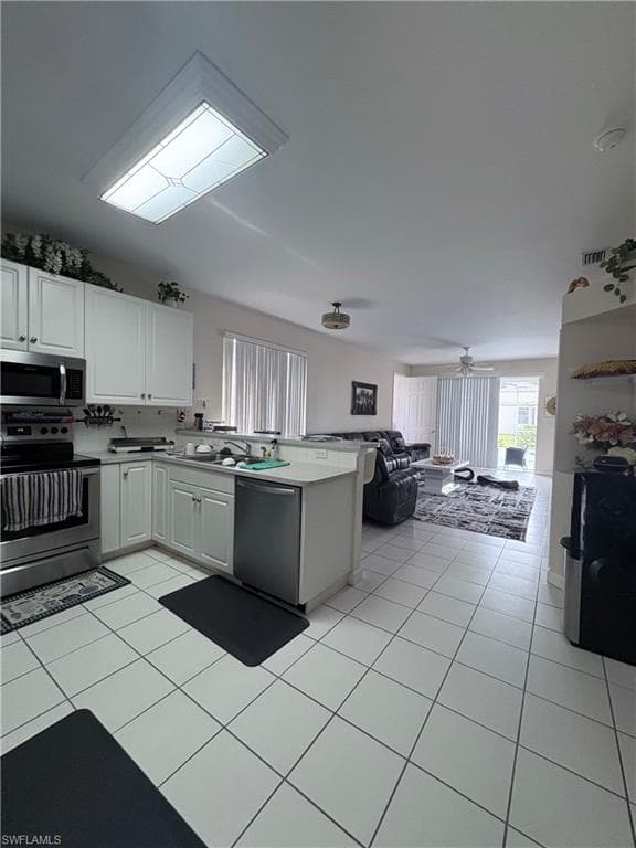 7928 Summer Lake CT-3