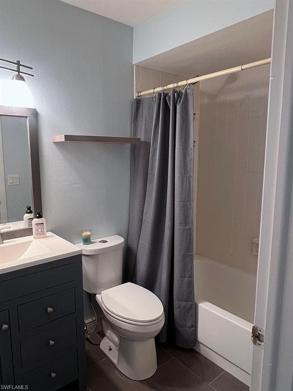 3906 SE 11th PL 606-14