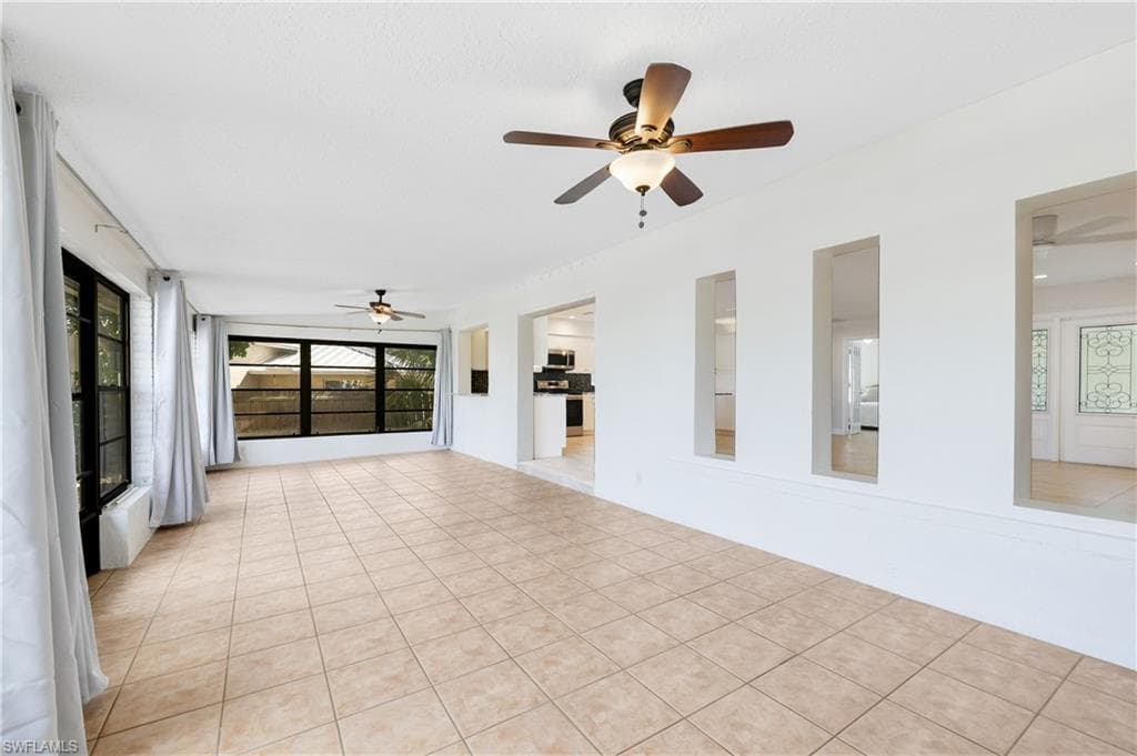 3461 Lakeview DR-21