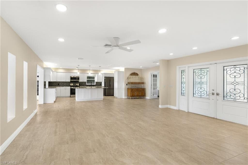 3461 Lakeview DR-6