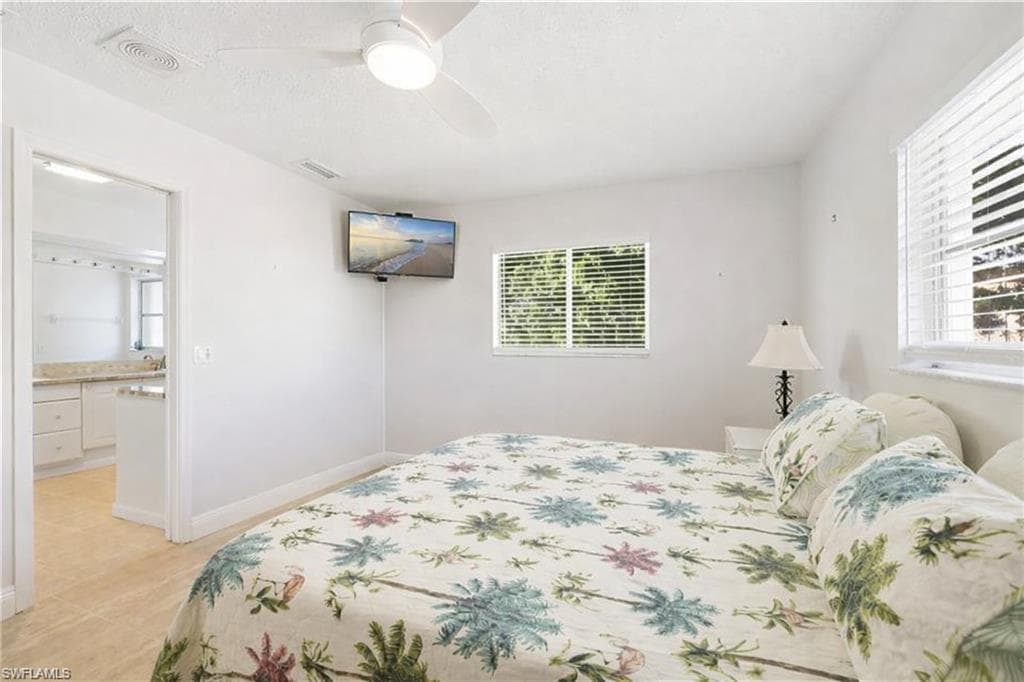 3461 Lakeview DR-29