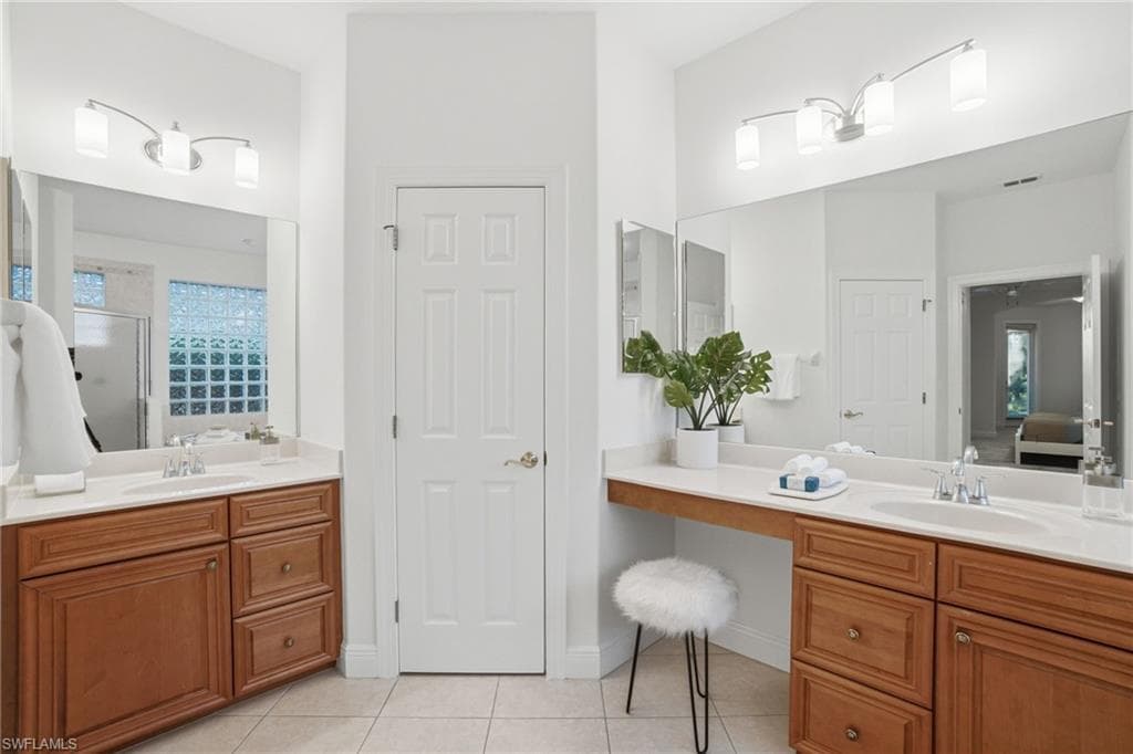 4828 Cerromar DR-27