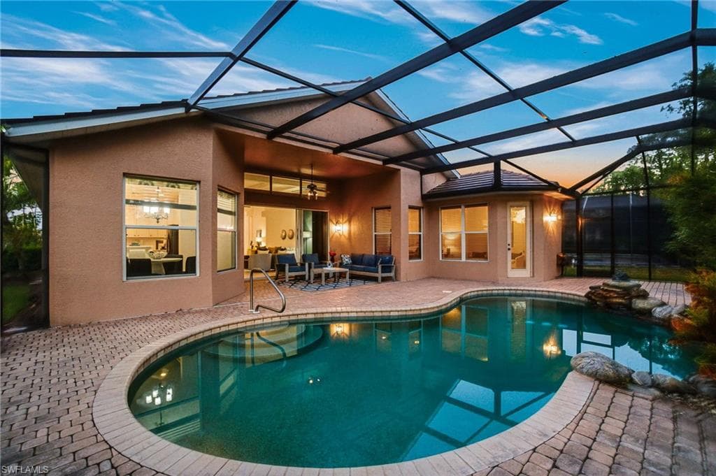 4828 Cerromar DR-4