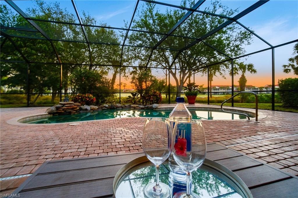 4828 Cerromar DR-39
