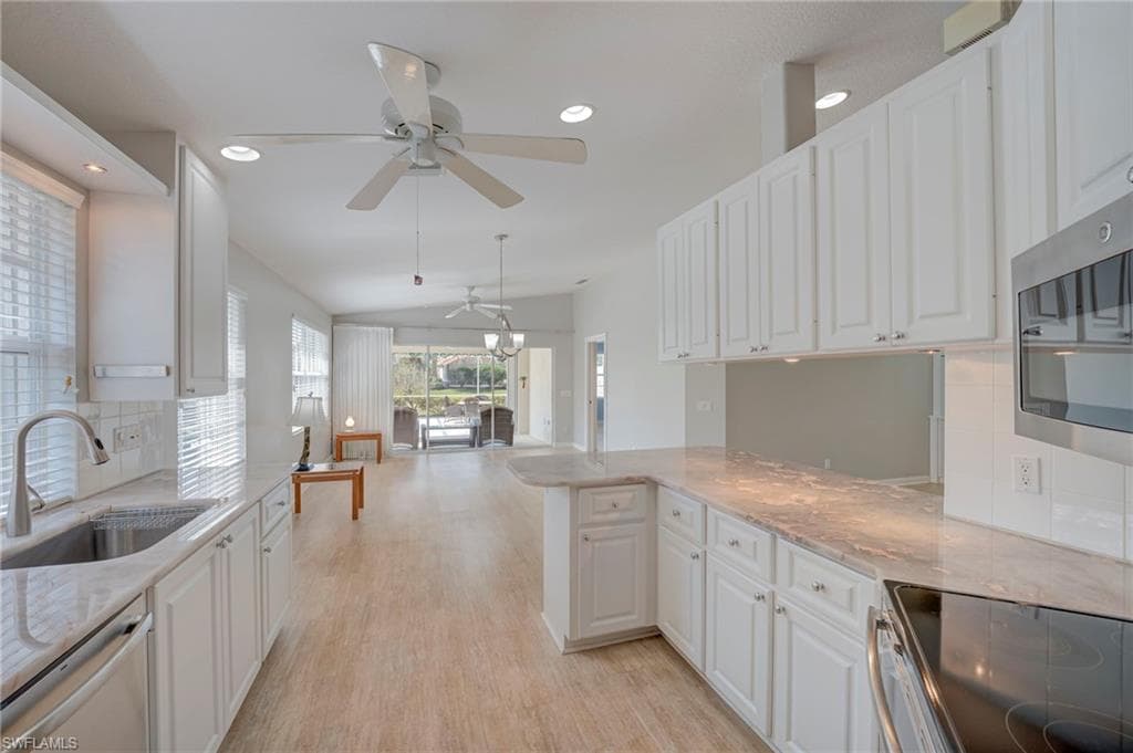 4756 San Carlo CT-4