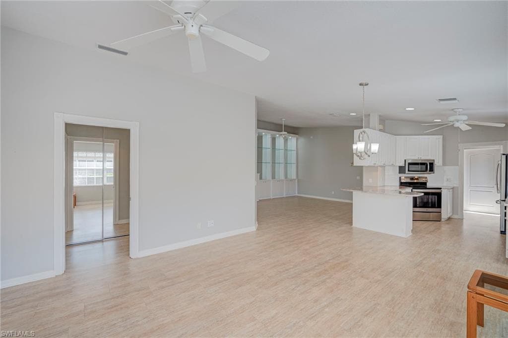4756 San Carlo CT-10