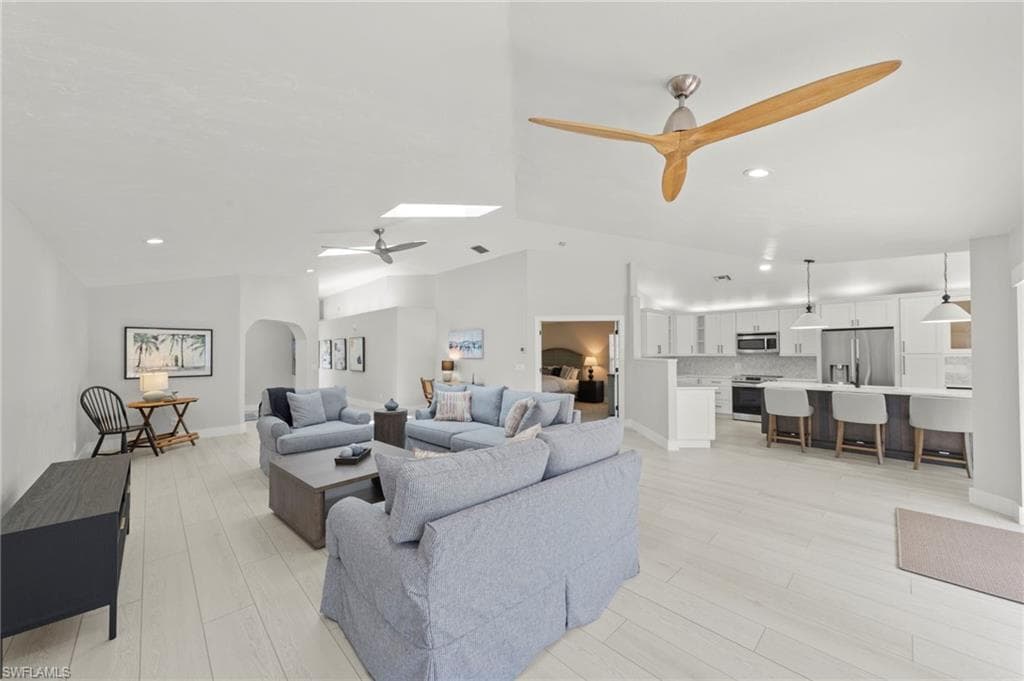 27260 Enclave DR-5