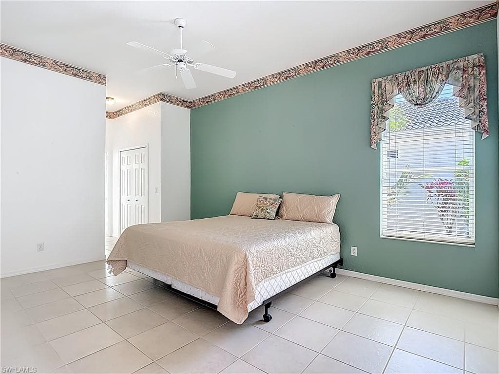 2240 Palo Duro BLVD-21
