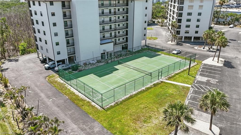 6891 Estero BLVD 362-28