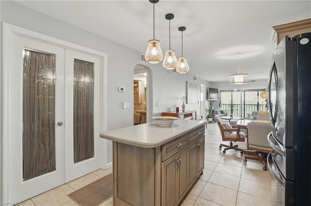 6891 Estero BLVD 362-7