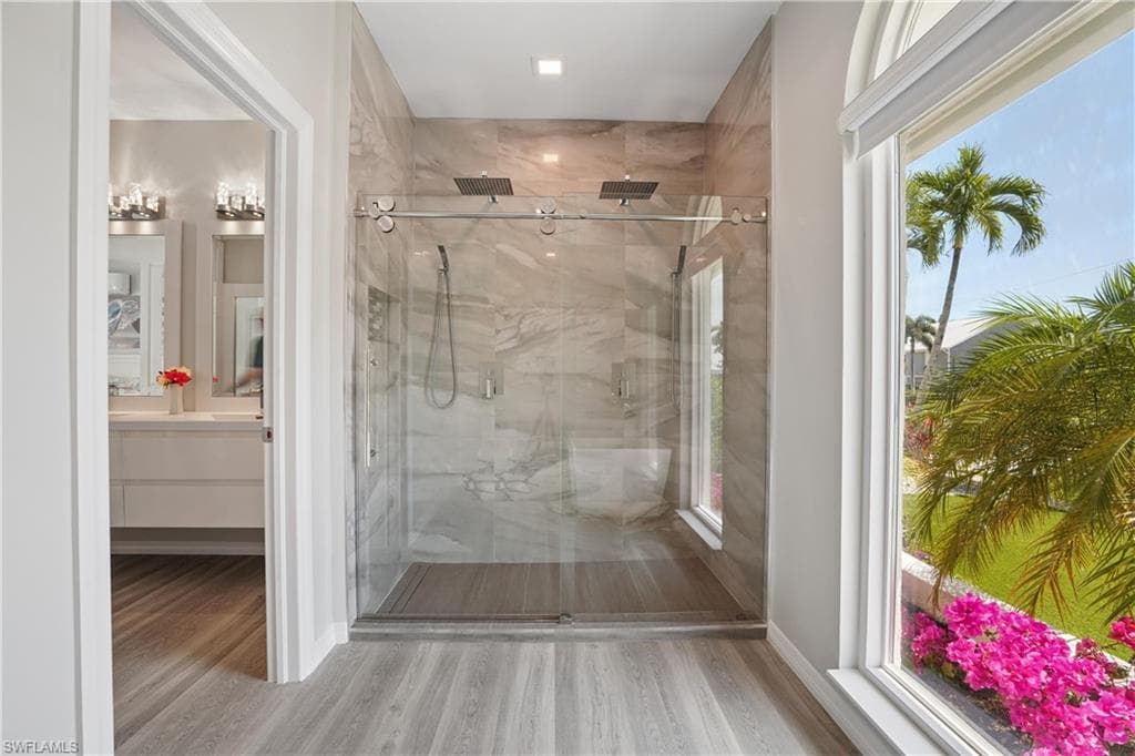 1775 Waterfall CT-21