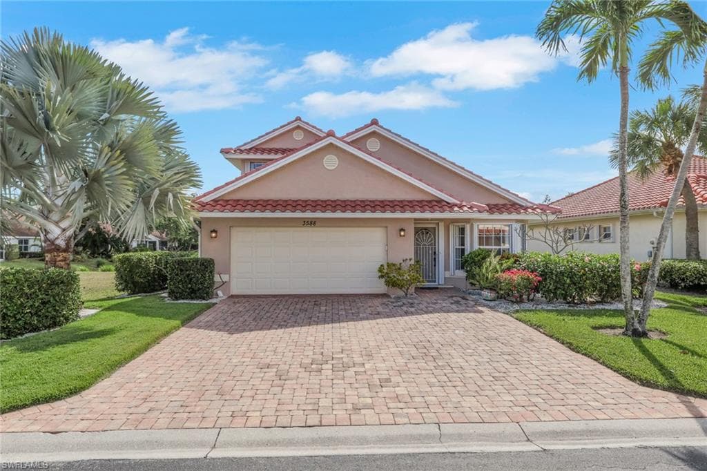 3588 Corinthian WAY-32