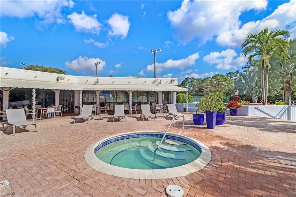3588 Corinthian WAY-40