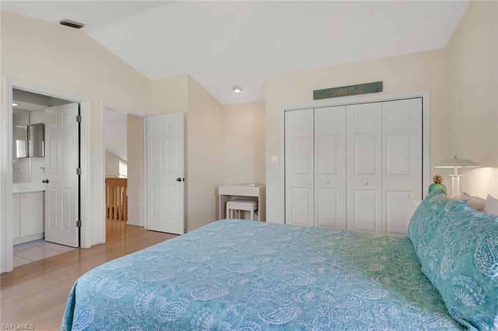 3588 Corinthian WAY-18