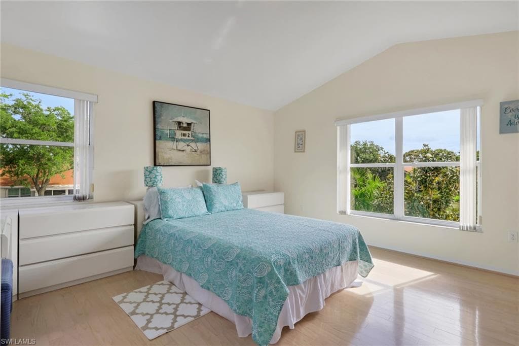 3588 Corinthian WAY-20