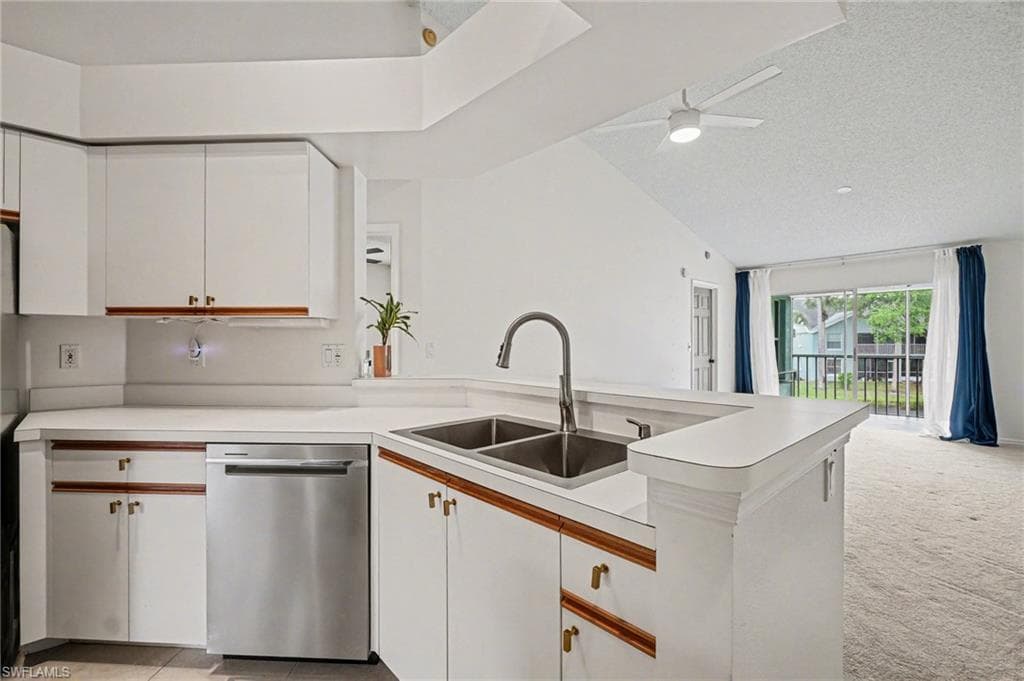 153 Wading Bird CIR J201-9