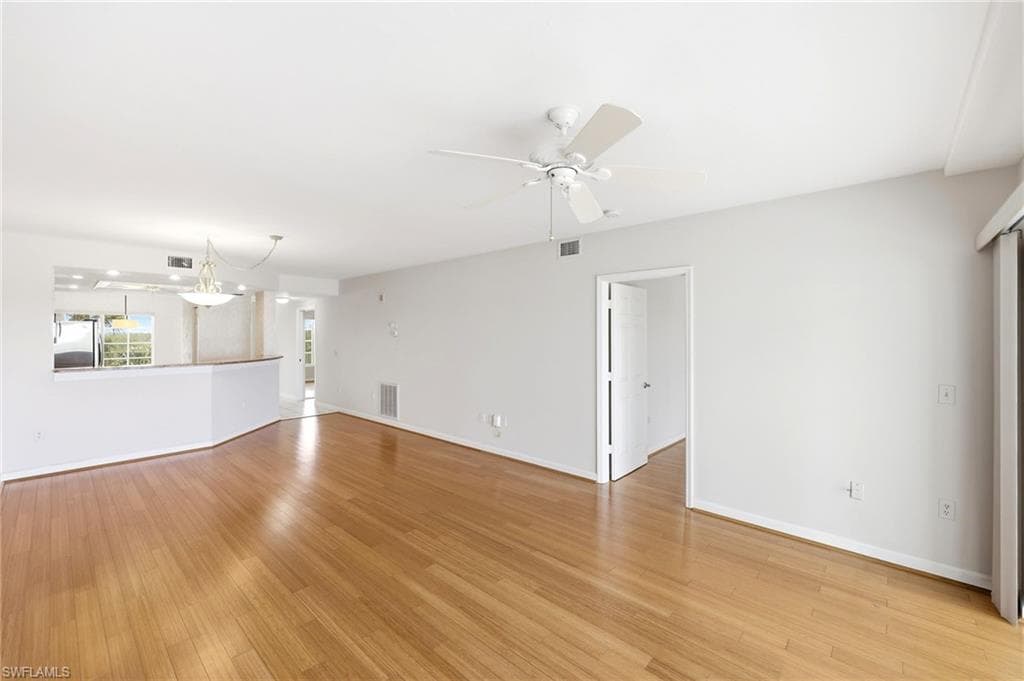 13105 Vanderbilt DR 407-11