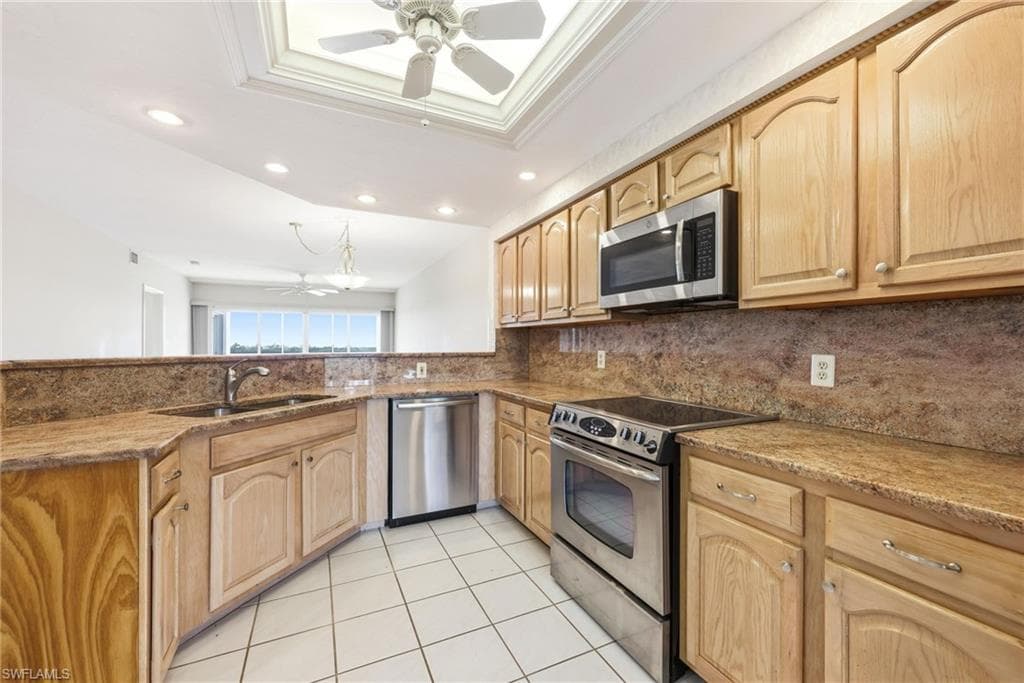 13105 Vanderbilt DR 407-2