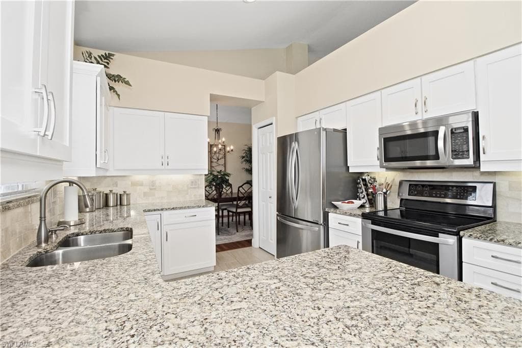 2125 Aberdeen LN 4-203-7