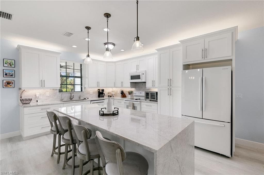 15068 Summit Place CIR-5