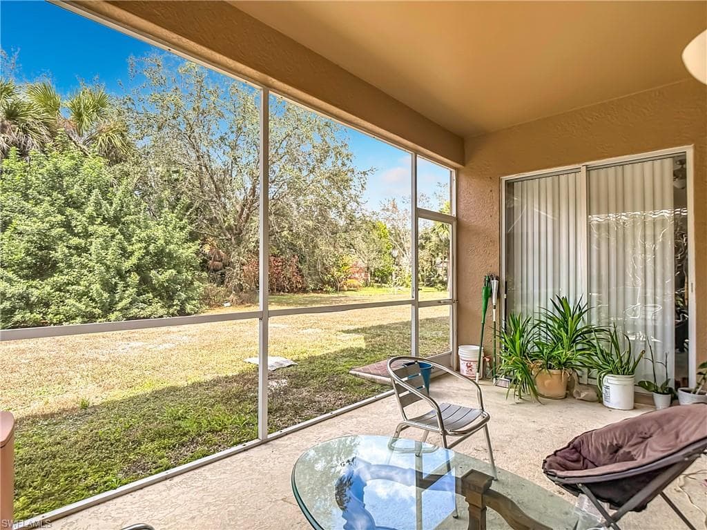 12596 Ivory Stone LOOP-5