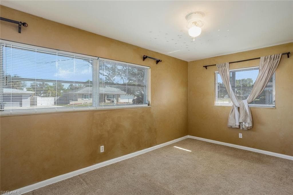 806 Entrada DR N-15