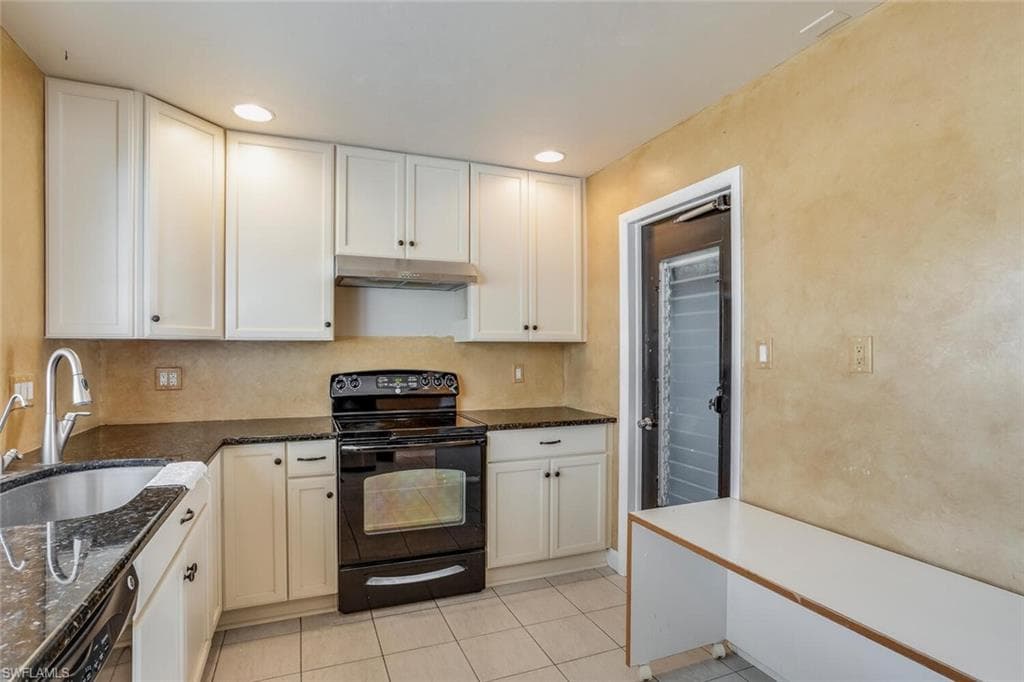 806 Entrada DR N-8