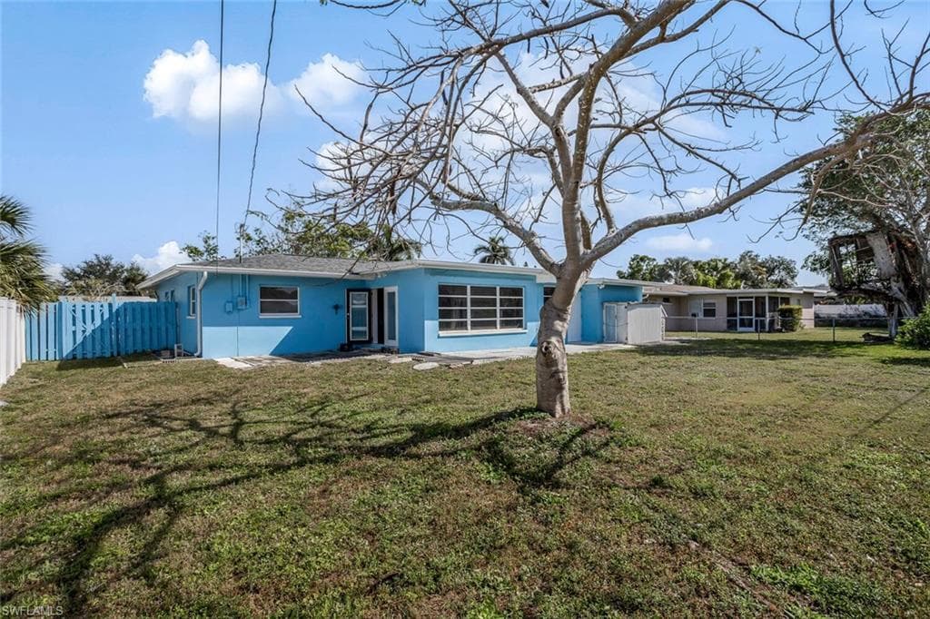 806 Entrada DR N-17