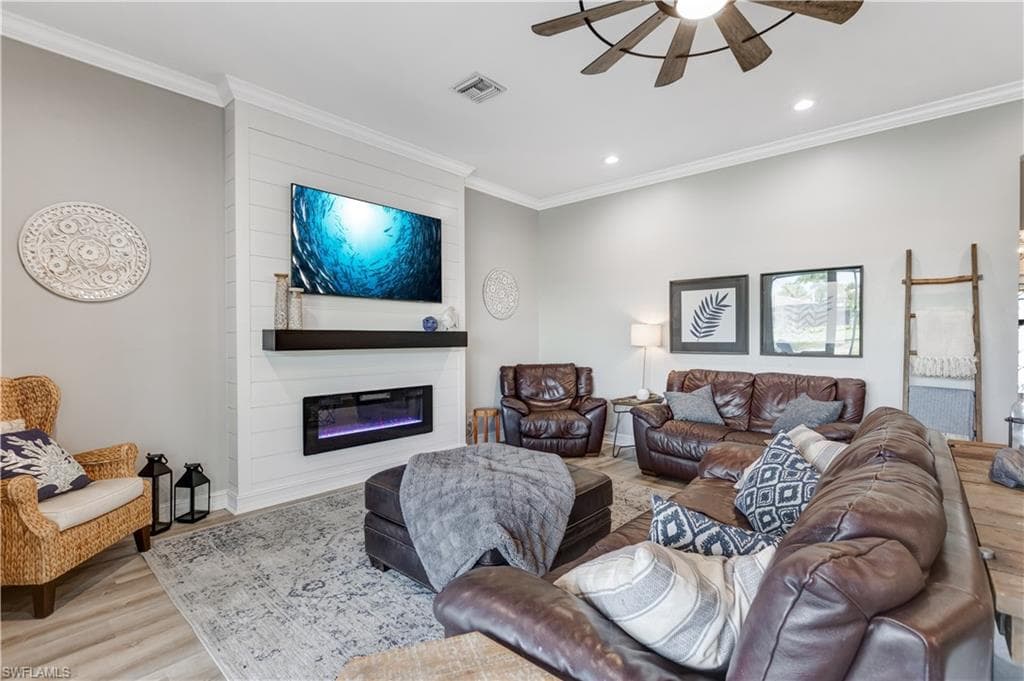 3061 Scarlet Oak PL-12