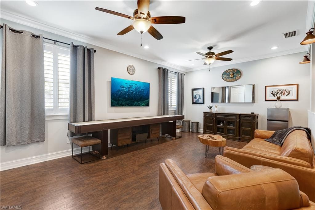 3061 Scarlet Oak PL-19