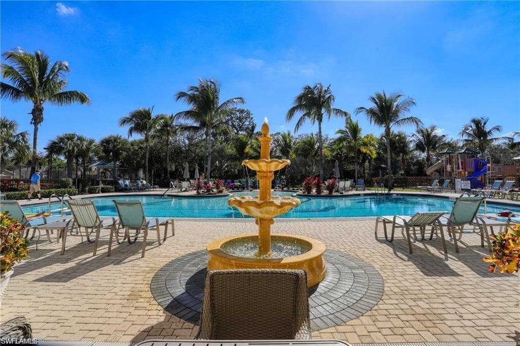 3061 Scarlet Oak PL-43