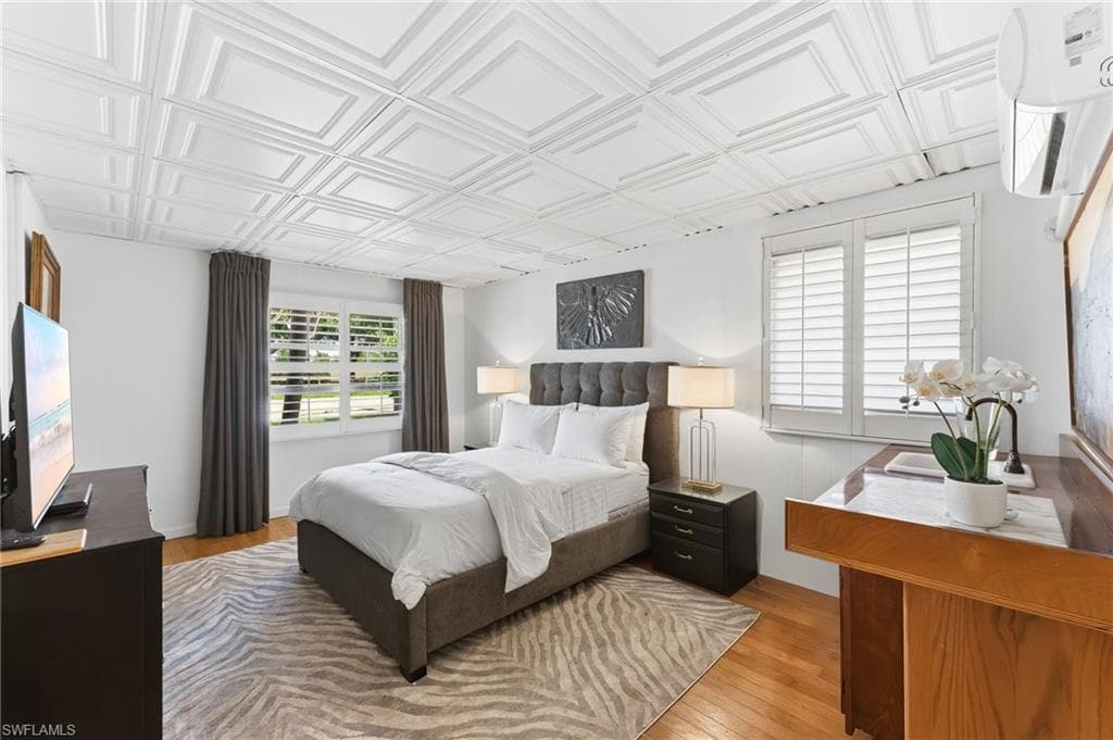 1702 Hill AVE-1