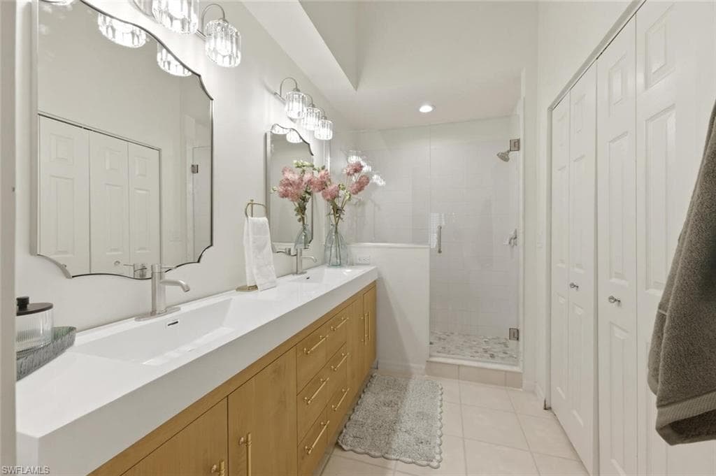 5300 Andover DR 202-27