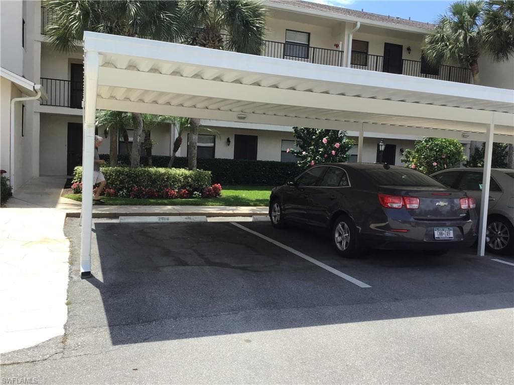 440 Fox Haven DR 2106-2