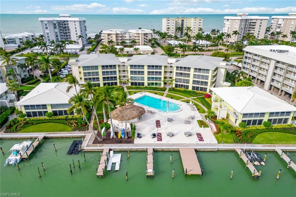 2850 Gulf Shore BLVD N 102-22