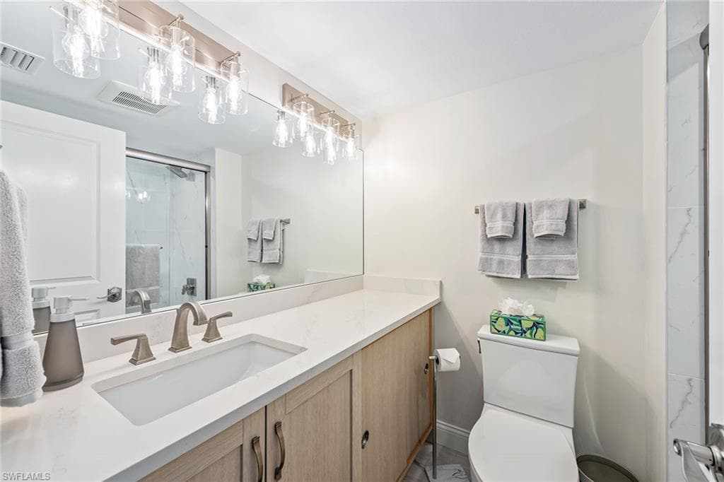 2850 Gulf Shore BLVD N 102-18